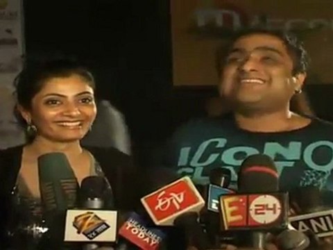 Very Hot Anushka Sharma At Rock Star Bryan Adams Music Concert