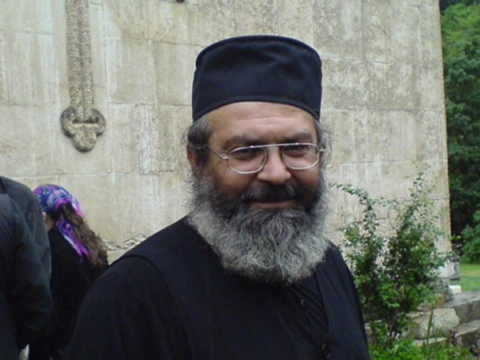 რატომ ვცემთ ჯვარს თაყვანს (ქადაგებს დეკანოზი დავით ქვლივიძე)