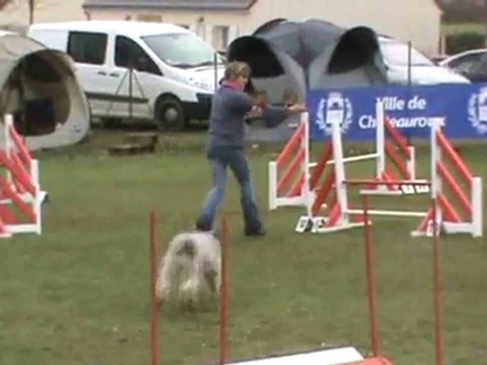 Email Jumping Chateauroux 03 2011