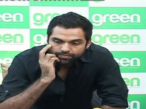 Abhay Deol Promotes Green Magazine At Launch