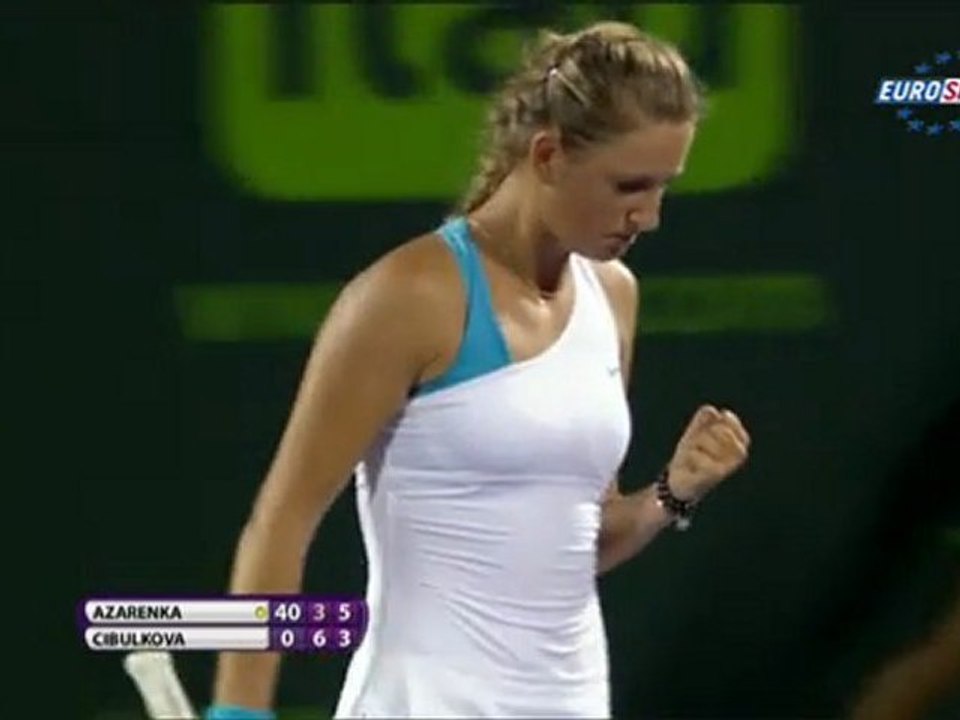 Clijsters yola devam ediyor