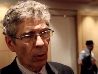 L'avenir de la Grameen Bank est-il en danger?  par Jean-Luc Perron - fondation Grameen