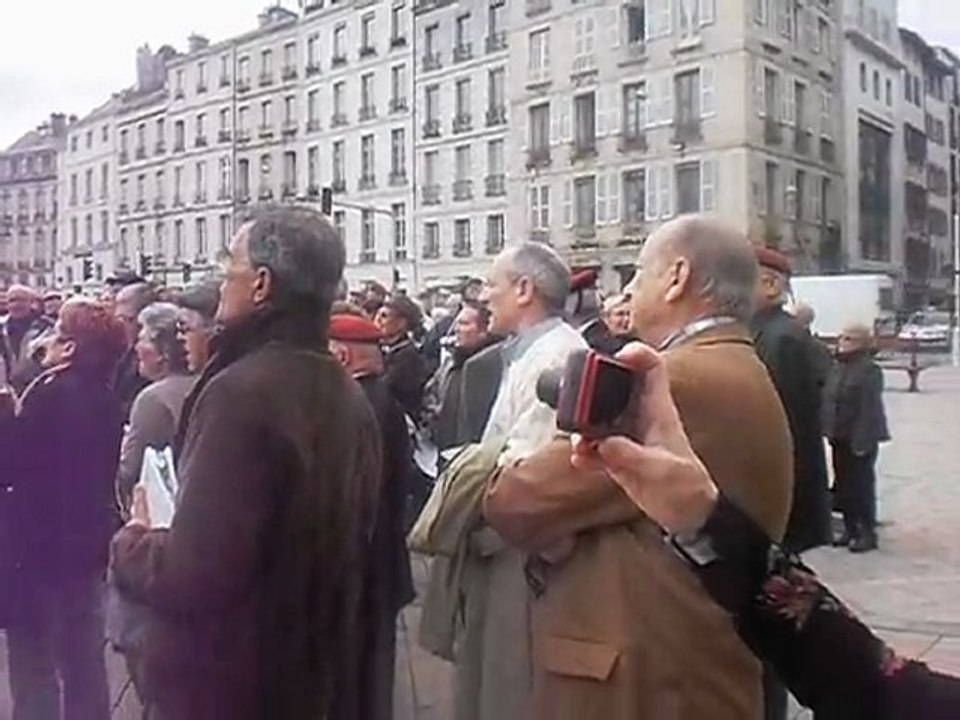 Manifestation contre la célébration du 19 mars. Bayonne 2011