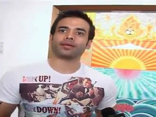 Tusshar Kapoor & Satish Kaushik  At Minissha's Painting Exhibition