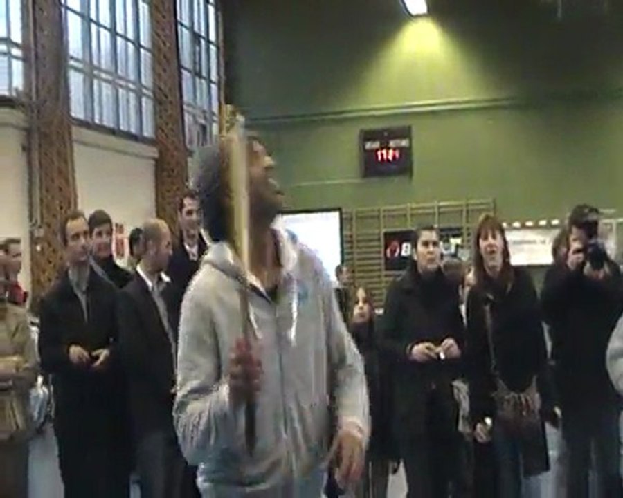 Beauvais : Yannick Noah star d'un jour à St-Lucien le 17 mars 2011