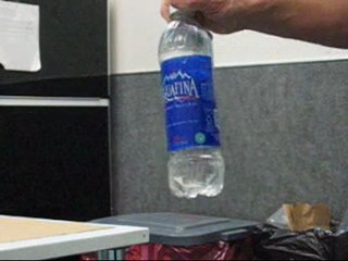 Sadece şişe değil.. (tzkn)