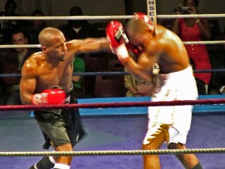 LIONEL PICORD VS HOWARD COSPOLITE_(boxe anglaise)_HD