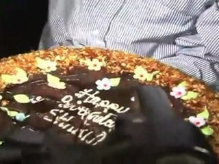 Very Hot Anushka,Rani Mukherji At Shahid Kapoor's Birthday