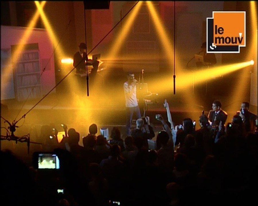 Le Mouv' - "Alors on danse" par Stromae