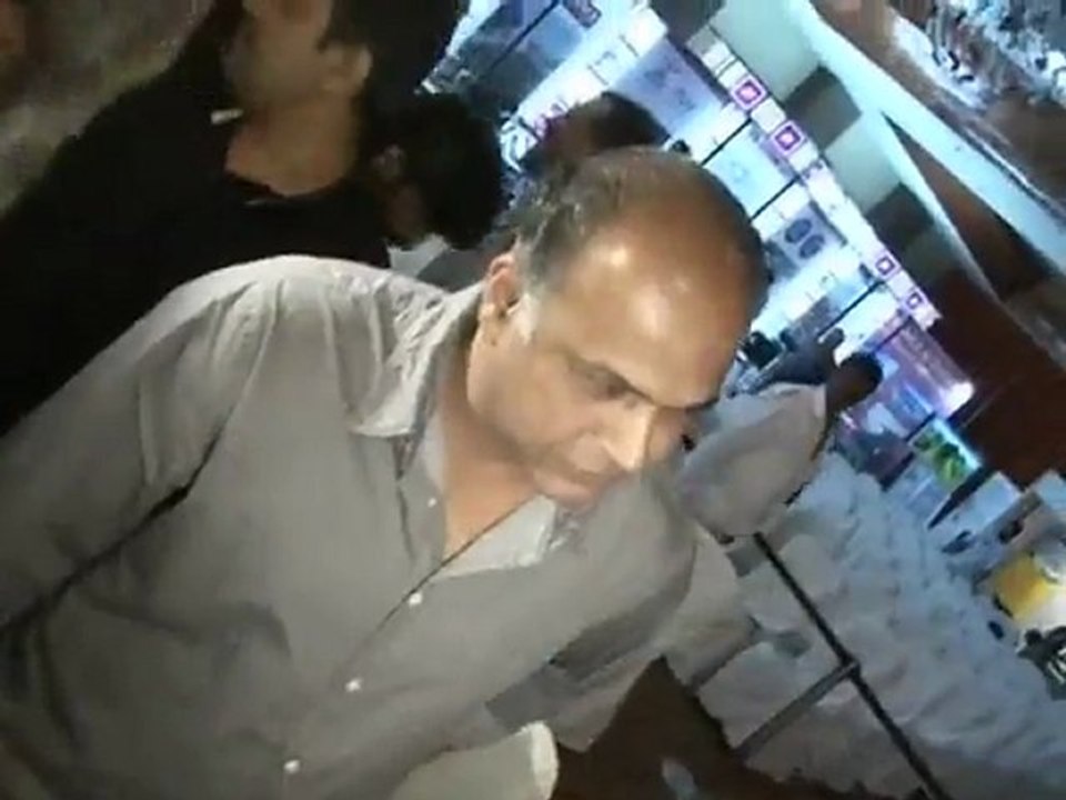 Peepli Live Chosen As India's Official Entry To Oscars! - Bollywood News