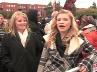 Thousands Show Up for the X Factor LA Auditions