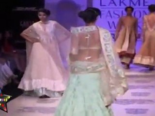 LAKME FASHION WEEK 2011   37