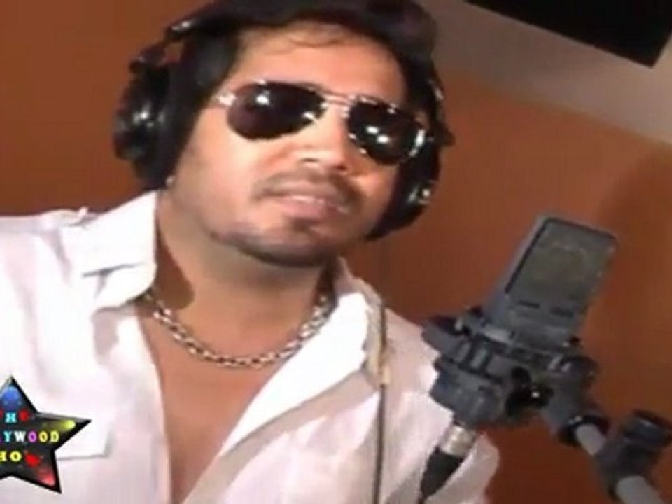 mika singh celebrates holi