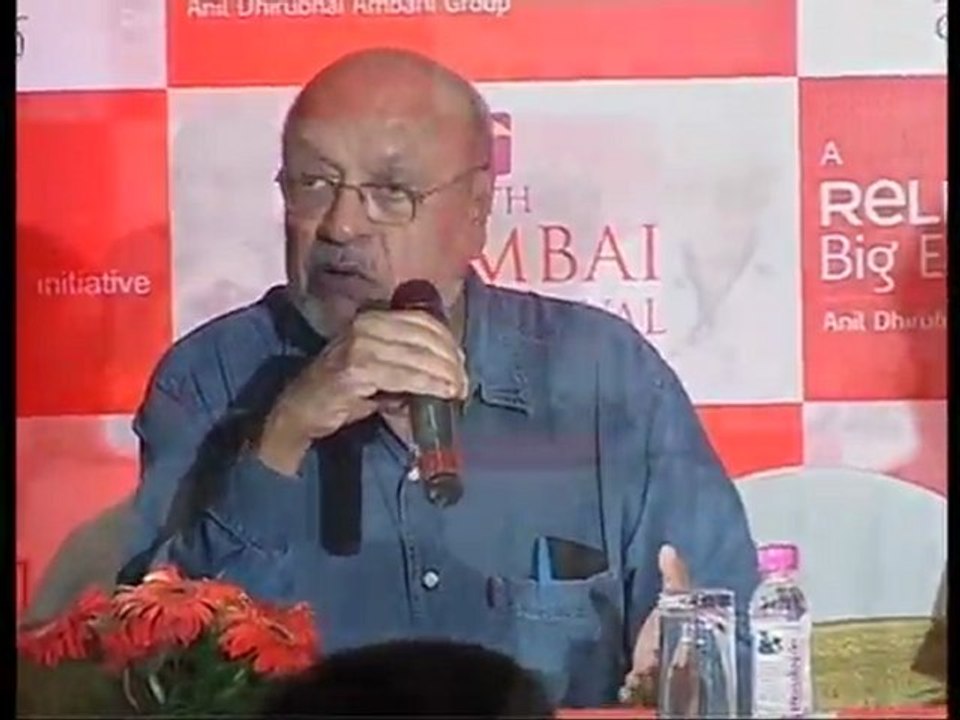 Shyam Benegal Unveils 12th Mumbai Film Festival - Bollywood News