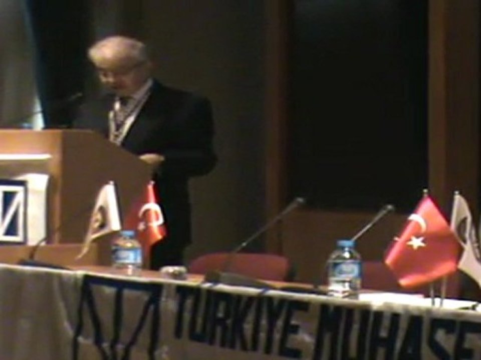 3- (1. Oturum) - Celal Beysel (Türk Girişim ve İş Dünyası Konfederasyon Bşk.) I. Türkiye II. Muhasebe Uzmanlığı Kongresi - Türkiye' de Kobilerin Halka Açılımı ve Muhasebe Denetimi