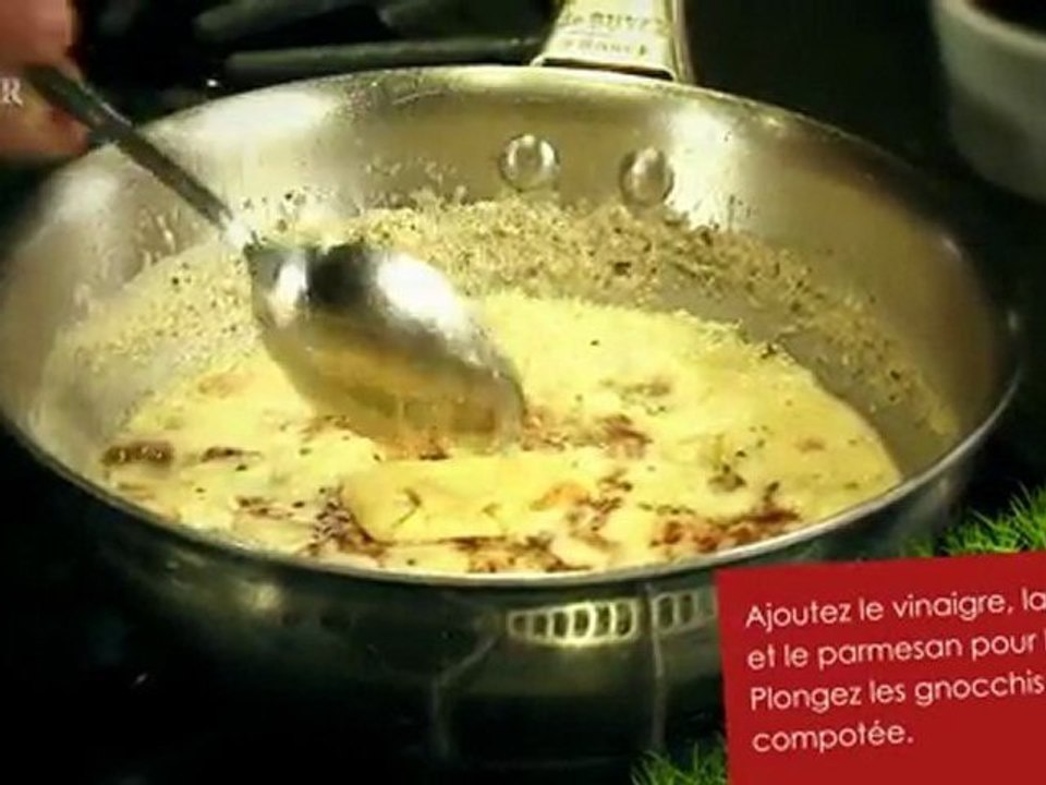 Coquelet grillé compotée d'oignons doux au vinaigre balsamique et gnocchis au parmesan