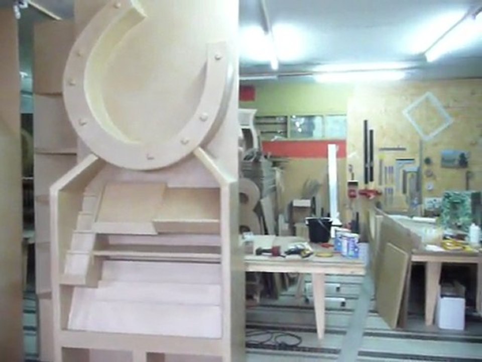 meuble en carton  "LES GEANTS"