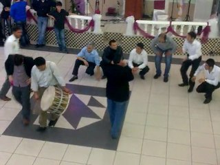 Babanın torunu döktürüyor. :) :::tebo44:::   ulupınarlı