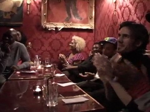 Magazine Couleur Café : ''La Revanche des Rondes !'' par Blanche Kazi