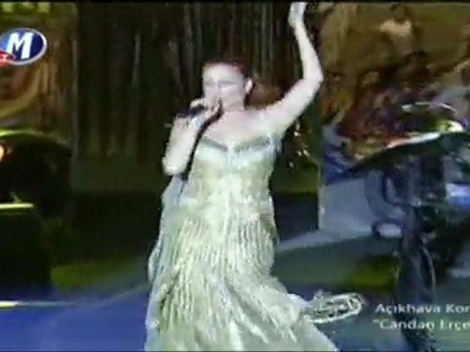 Candan Erçetin £££ AŞKA GÖNÜL VERMEM AŞKA İNANMAM (UNUT SEVME BENİ)