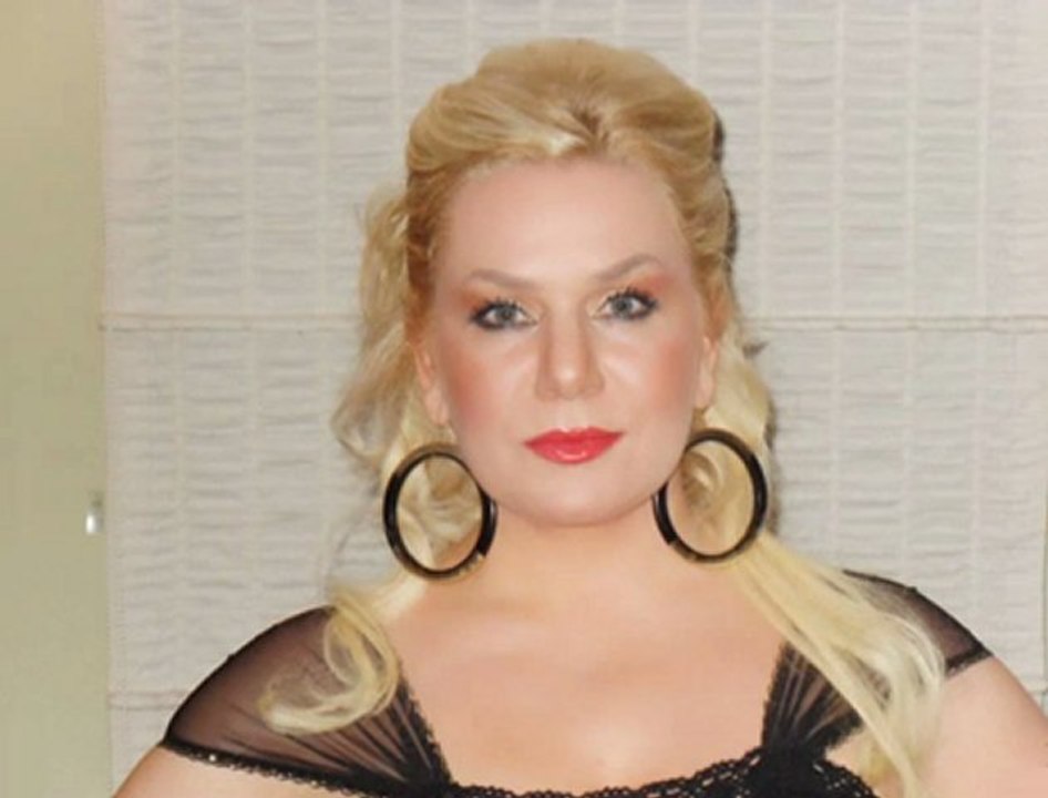 Ayfer Er--Sana Bilmem ki Neden Hiç Doyamam