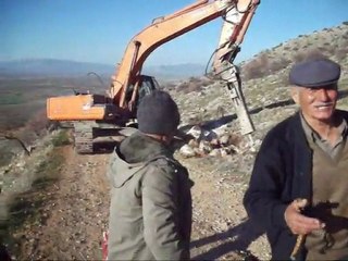 Köyümüz Kaya Yolunda Calışma