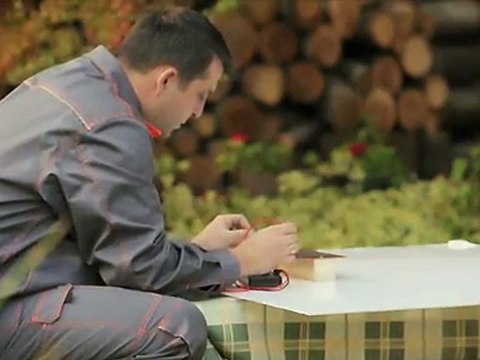 Make Your Own Solar Panels, Save Huge On Energy