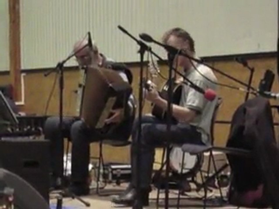 DUO TON  Fest-Noz / Bal Oc du 9 mai 2009 à Cleguer (56)