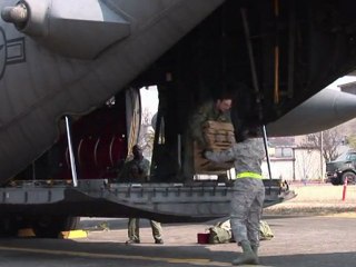 Aide militaire américaine aux sinistrés japonais