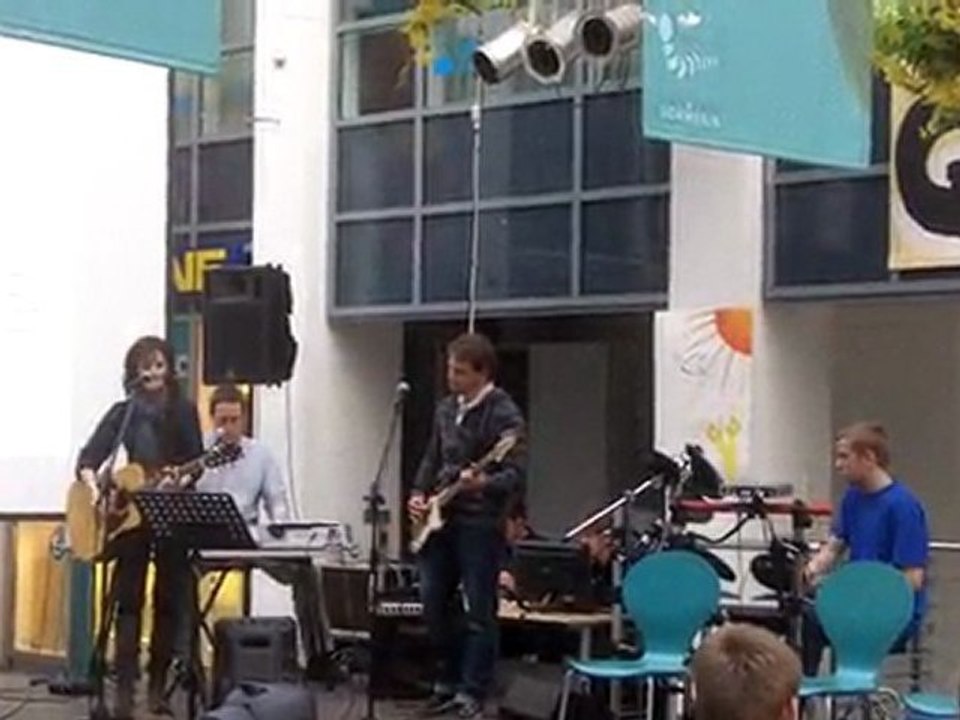 JesusHouse 2011 in SN (Tag 1)