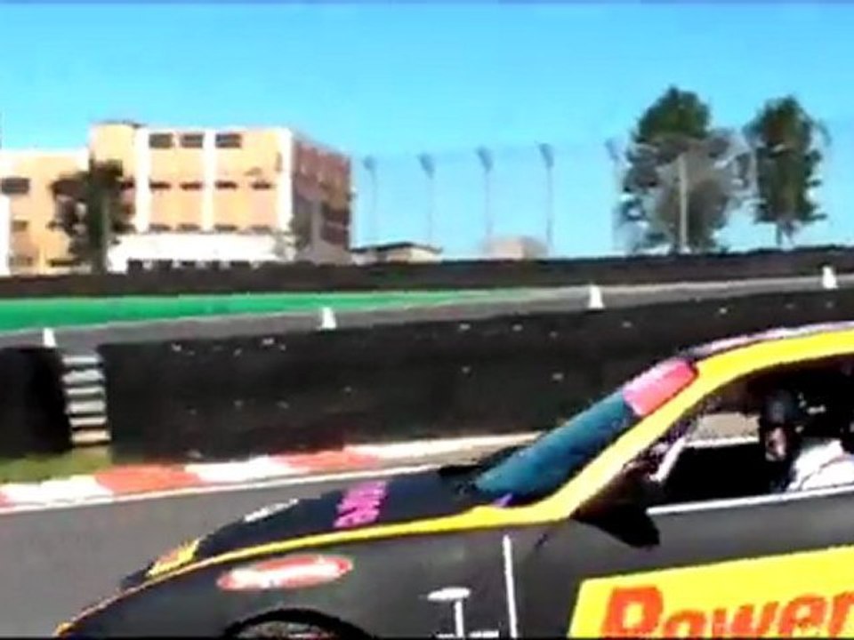 Edu Guedes corre em Interlagos