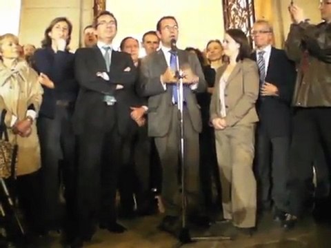 Cantonales : Arnaud de Courson fête sa victoire à Neuilly avec Jean-Christophe Fromantin