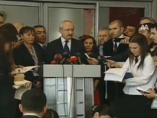 ÖZ'ÜN TERFİSİ TARTIŞMA YARATTI