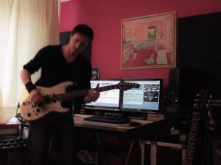 Gaëtan Verrier Bert : La vidéo guitare du Mois Mars 2011