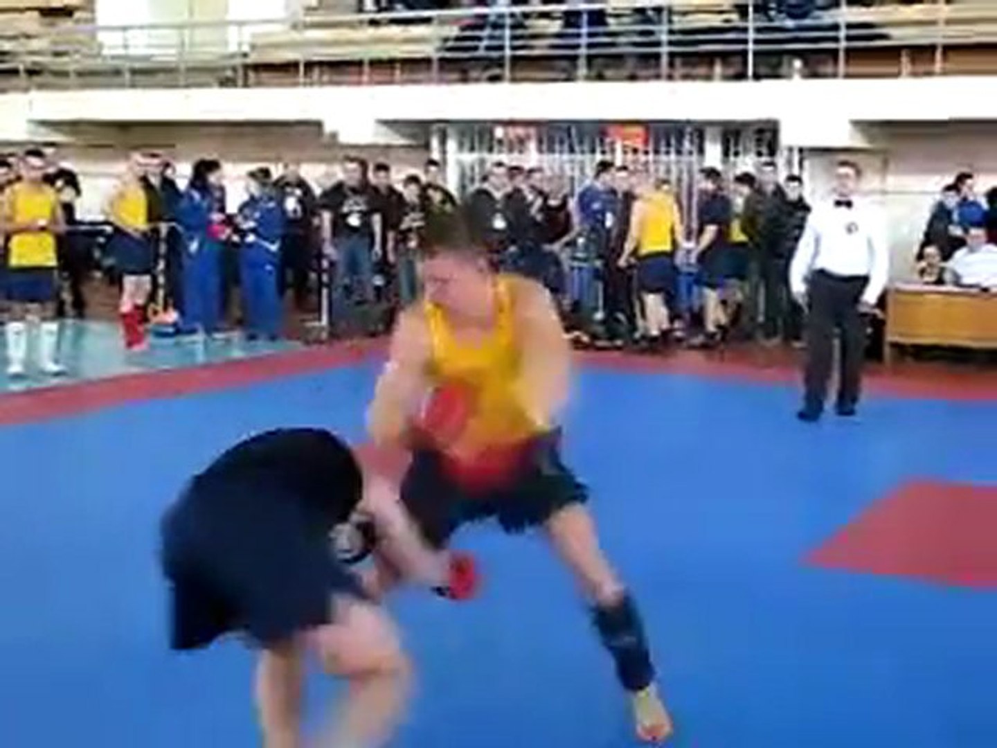 ⁣Дмитрий Шерстнев, Борисполь победил болевым на ногу. MMA Horting