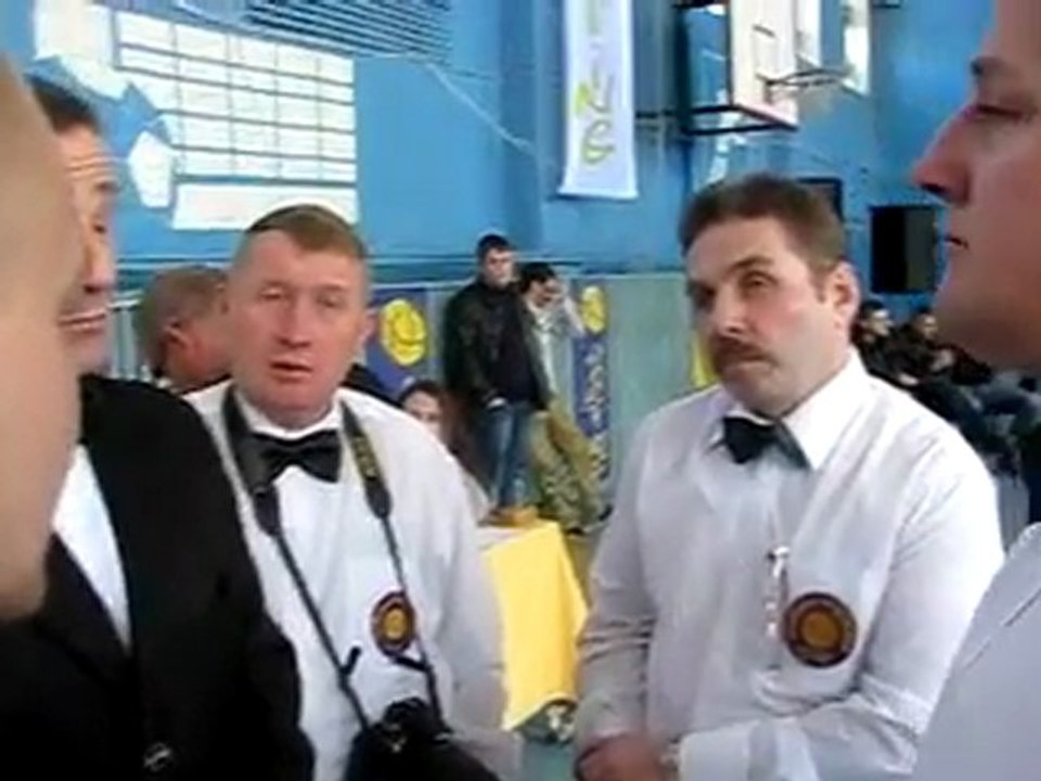 Хортинг. Совещание судей по результату боя, турнир