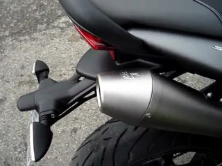 street triple R léovince style Gp