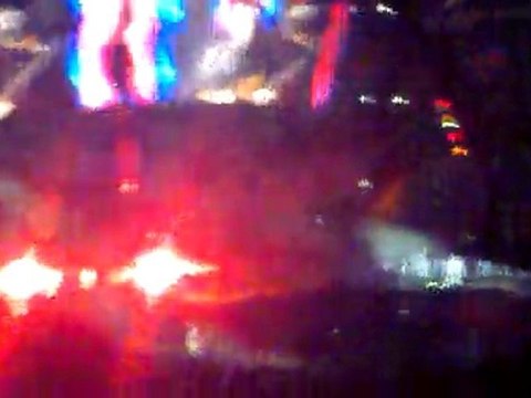 u2 en argentina 30/03/11 -mysterious ways-