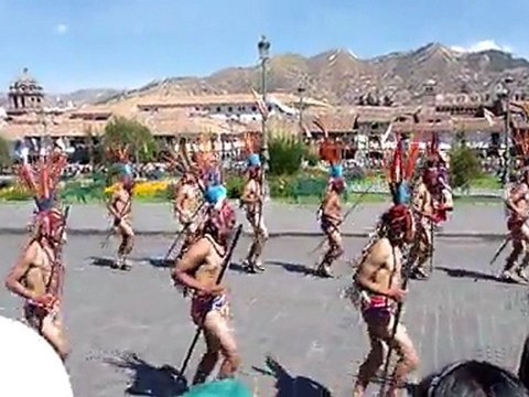 Momie + armée, Inti Raymi