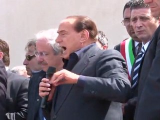 Italia comienza a “vaciar” Lampedusa de inmigrantes ilegales