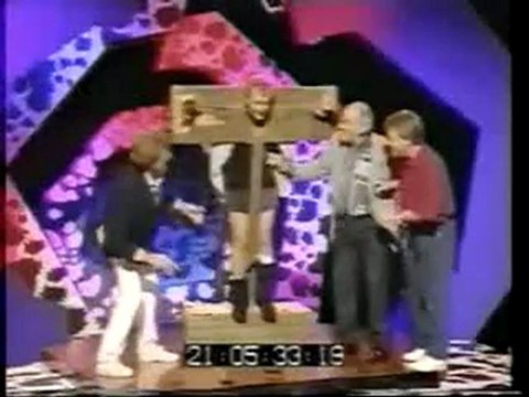 0150 - Faceplant sur scène