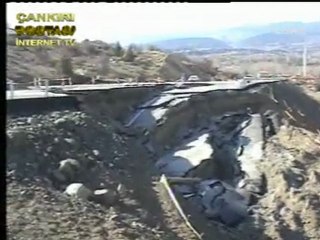 Ilgaz’da çöken yolun ilk görüntüleri