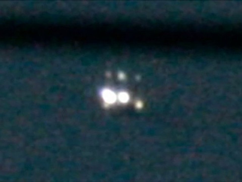 UFO.(Contact).