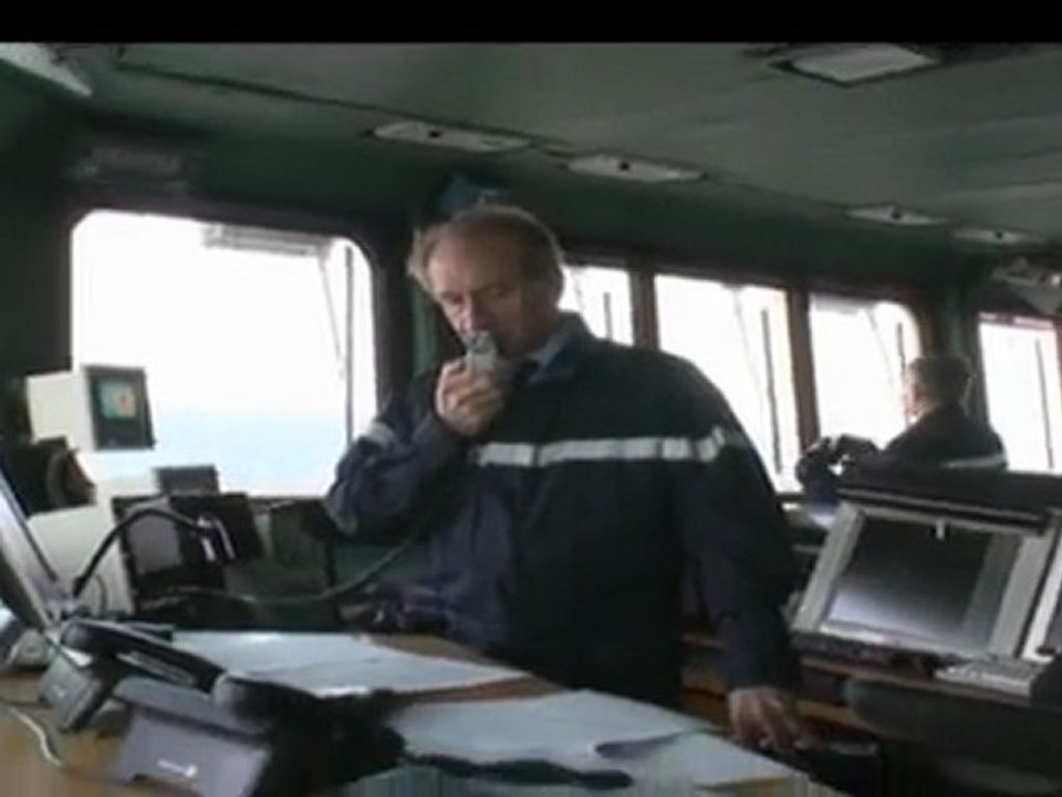 Gérard Longuet en visite sur le Charles de Gaulle