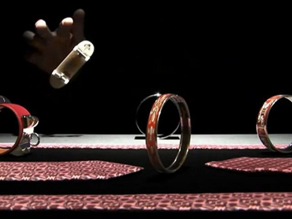 Hermes Finger Skateboard