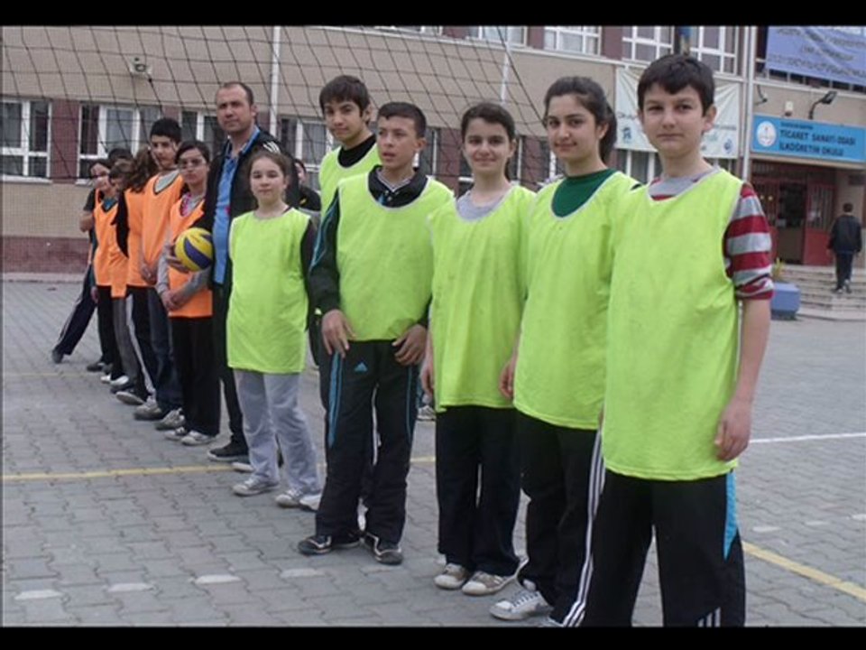 Bafra Ticaret Sanayi Odası İlköğretim Okulu 8'ler Voleybol Maçları