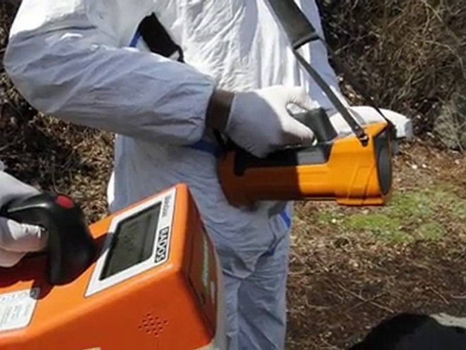 Japon : l'équipe de Greenpeace effectue des mesures de radioactivité autour de Fukushima