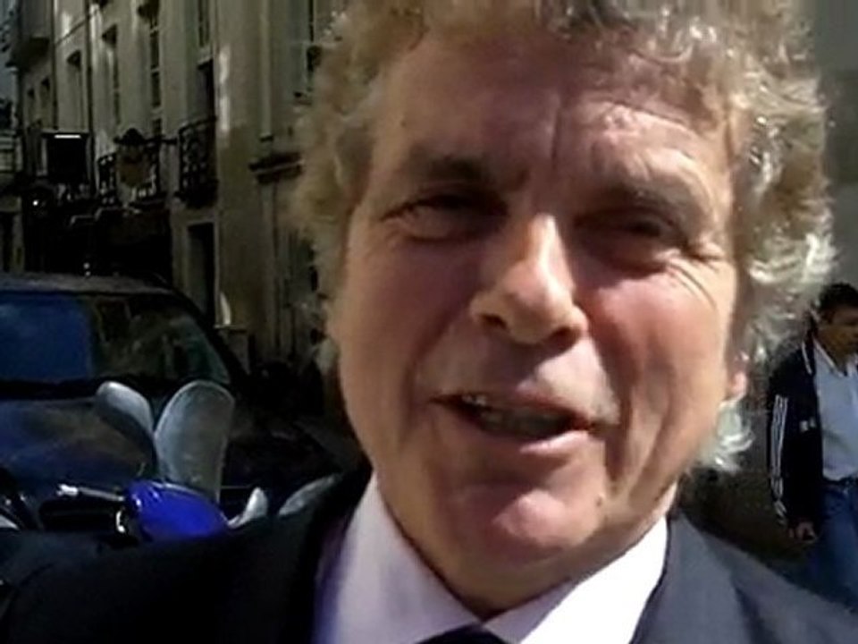 Claude Sérillon soutient TVREZE