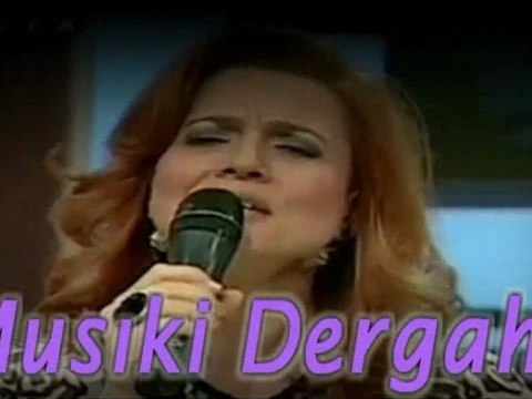 Gönül Aköz- Her Tel Saçı Bir Ter Dudağın Değdiği Yerdir (Musıki Dergahı)