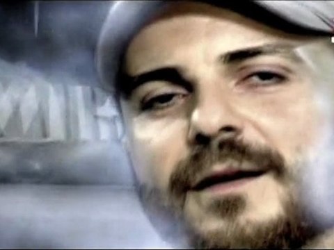 interview - Μιχάλης Δέλτα in art uber alles